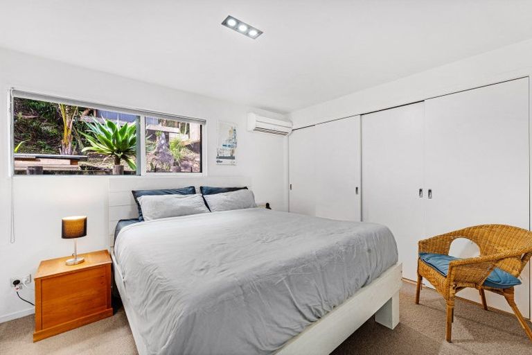 Photo of property in 96 Motutara Road, Muriwai, Waimauku, 0881