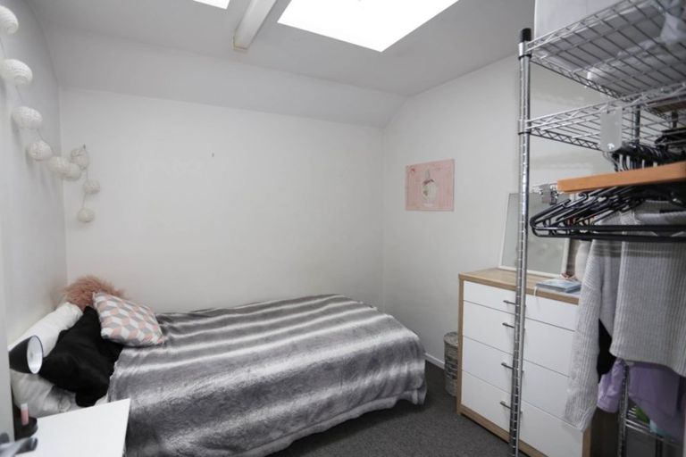 Photo of property in 2/65 Brockworth Place, Riccarton, Christchurch, 8011