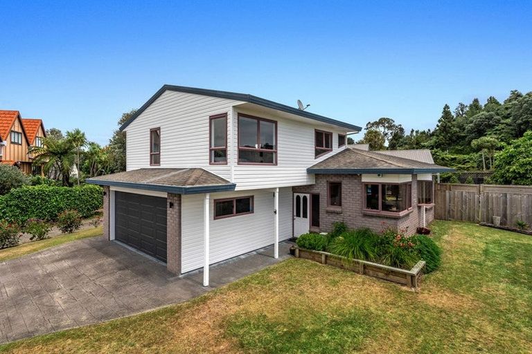 Photo of property in 14 Appleby Rise, Whakatane, 3120