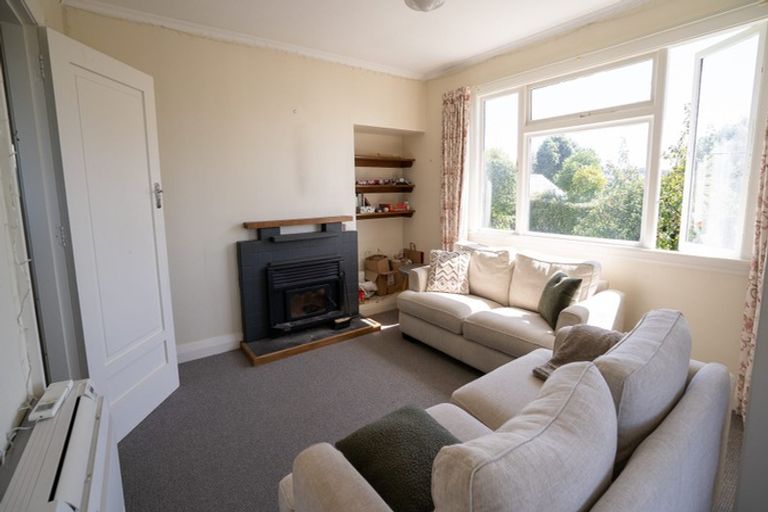 Photo of property in 8a Wharfe Street, South Hill, Oamaru, 9400