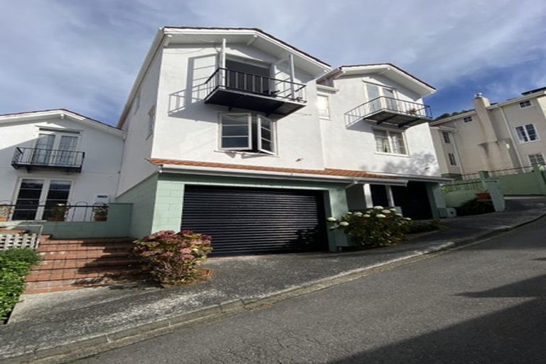 Photo of property in 6 Kilmister Avenue, Thorndon, Wellington, 6011