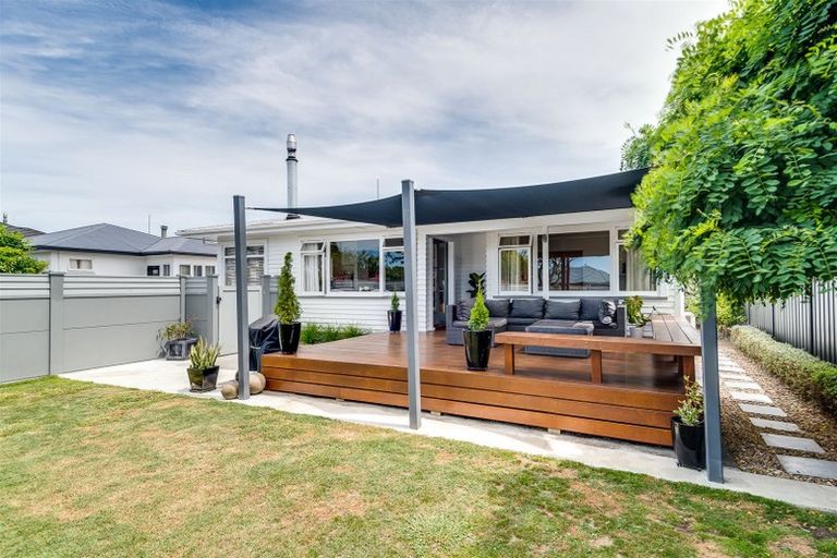 Photo of property in 152 Auckland Road, Greenmeadows, Napier, 4112