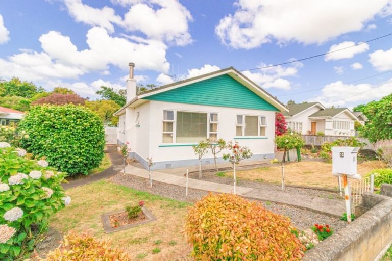 Photo of property in 3 Gonville Avenue, Gonville, Whanganui, 4501