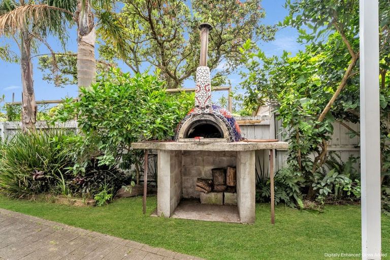 Photo of property in 161a Ocean Beach Road, Tairua, 3508