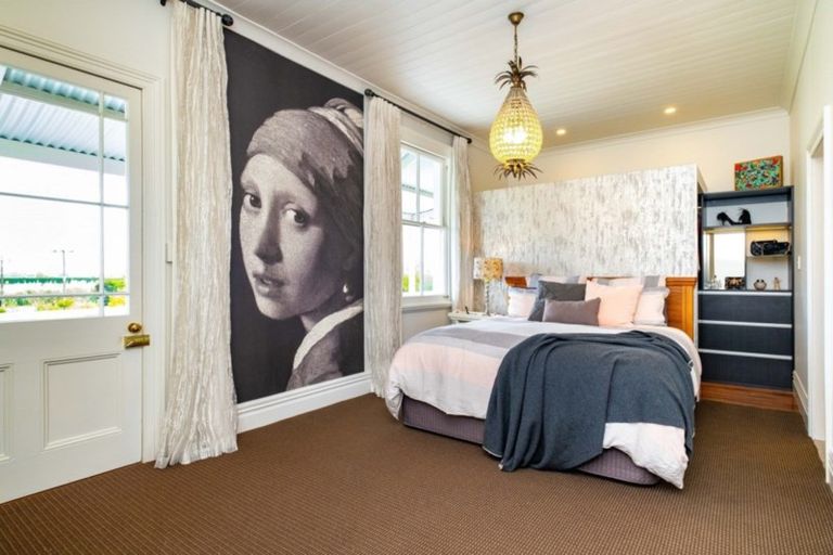 Photo of property in 340 Lawn Road, Clive, Hastings, 4180