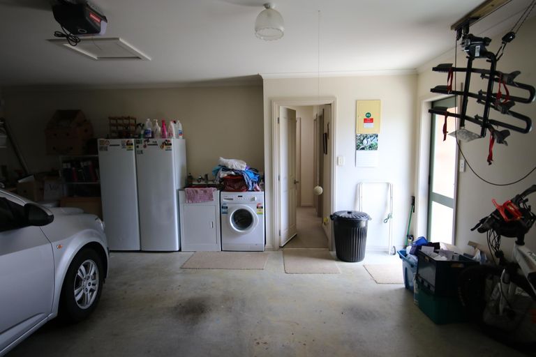 Photo of property in 6 Nautical Drive, Haruru, 0204