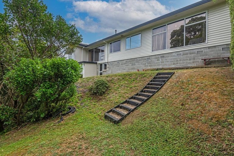 Photo of property in 40 Ruapehu Drive, Fitzherbert, Palmerston North, 4410