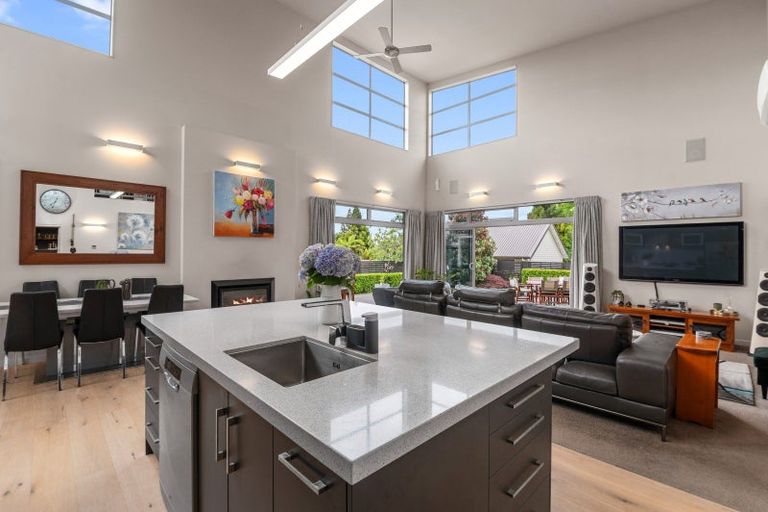 Photo of property in 10b Hilton Road, Lynmore, Rotorua, 3010