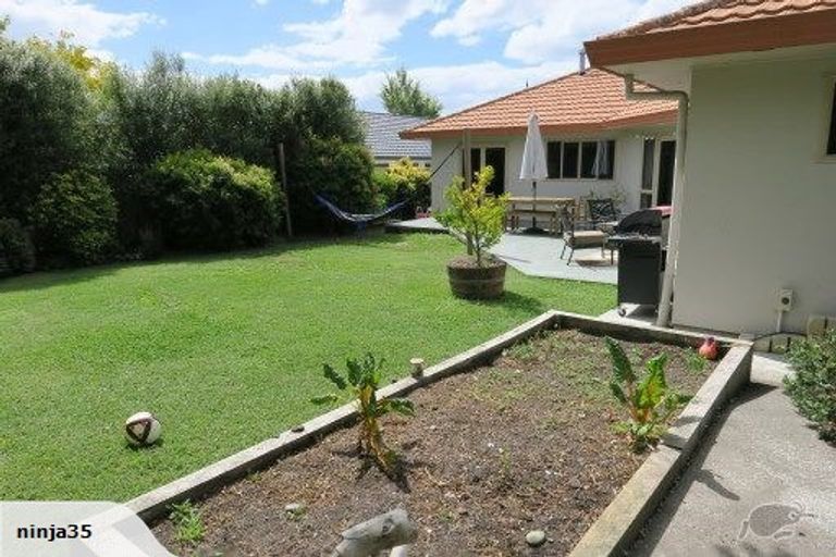 Photo of property in 28 Russell Robertson Drive, Havelock North, 4130