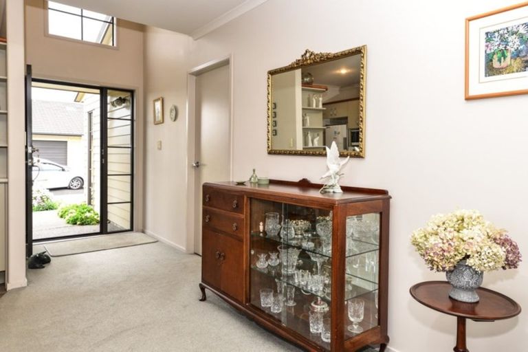 Photo of property in Bramley Gardens, 1/3 Turnbury Court, Rototuna, Hamilton, 3210