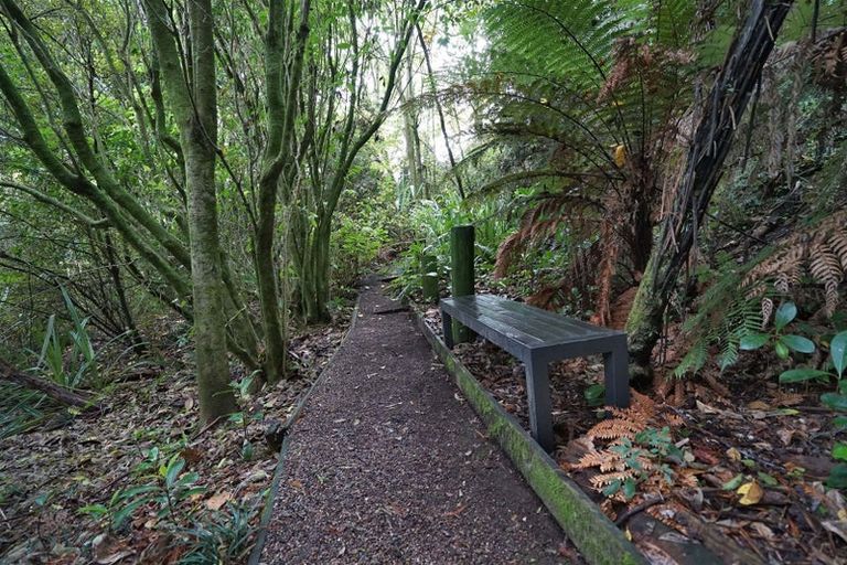 Photo of property in 10 Helmsdale Court, Huntington, Hamilton, 3210