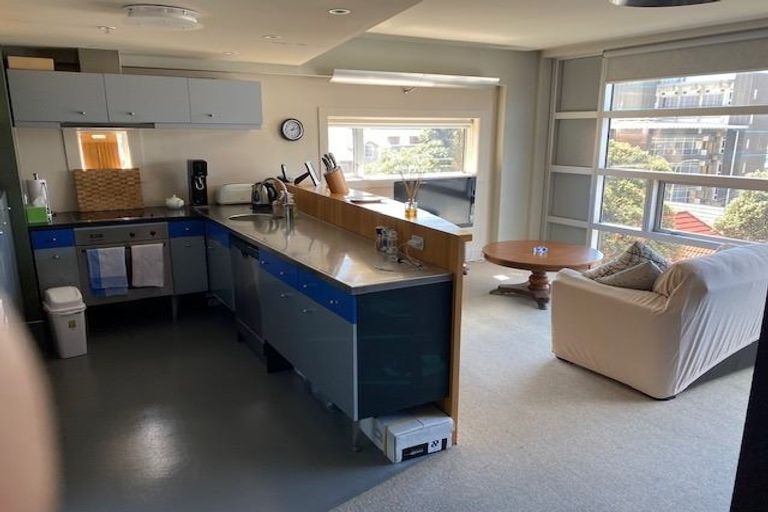 Photo of property in St Pauls Apartments, 84/43 Mulgrave Street, Thorndon, Wellington, 6011