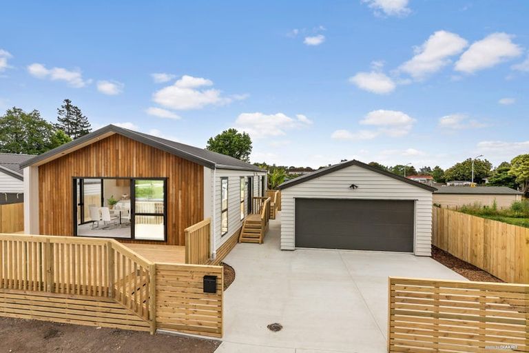 Photo of property in 81 Hamilton Drive, Waiuku, 2123