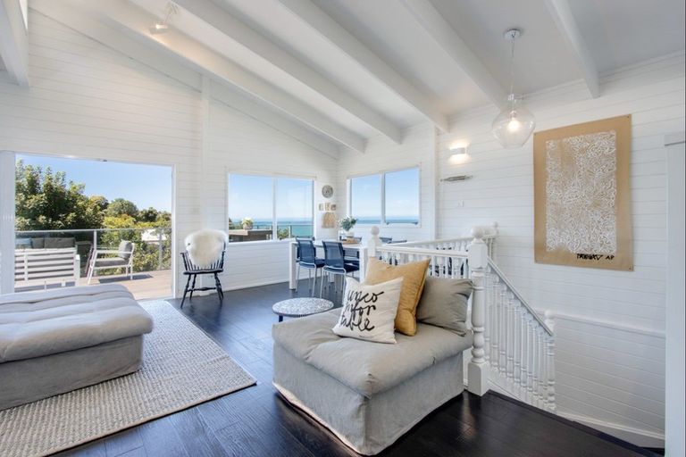 Photo of property in 7a Lucy Road, Bluff Hill, Napier, 4110