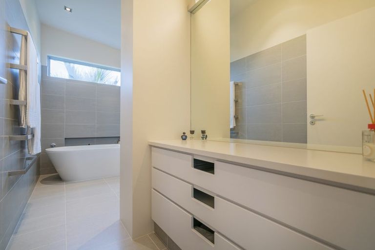 Photo of property in 28 Radar Road, Hot Water Beach, Whitianga, 3591