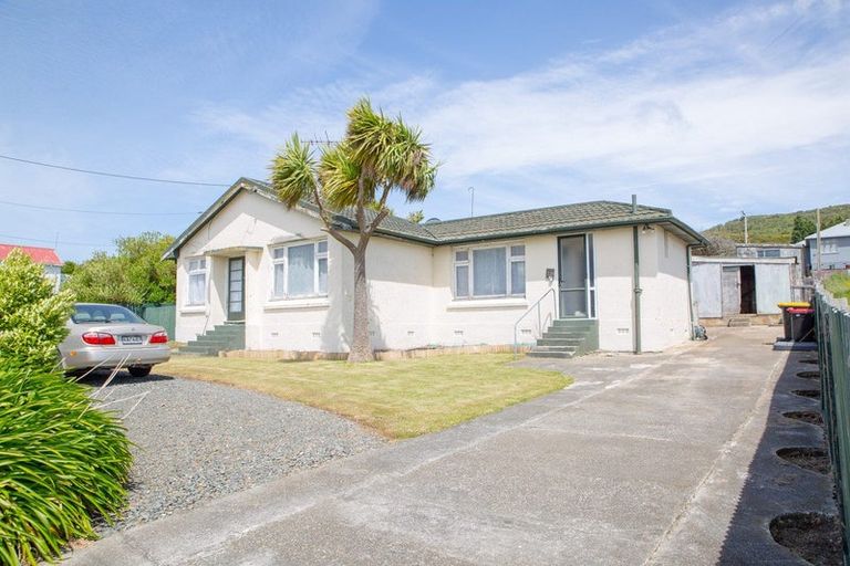 Photo of property in 18 Budd Street, Bluff, 9814