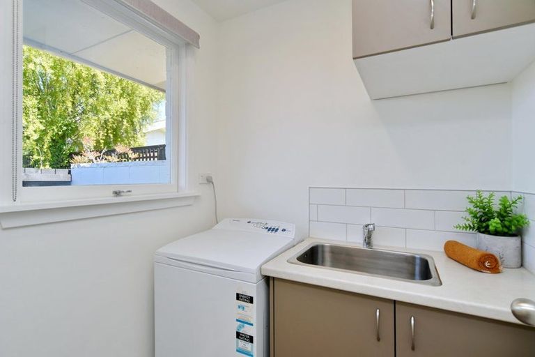 Photo of property in 2/12 Dellow Place, Spreydon, Christchurch, 8024