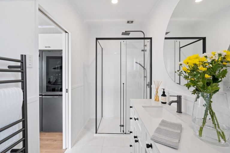 Photo of property in 218 Dickson Road, Papamoa Beach, Papamoa, 3118