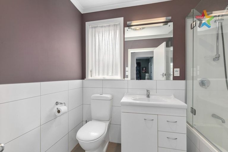 Photo of property in 4 Mimihau Grove, Wainuiomata, Lower Hutt, 5014