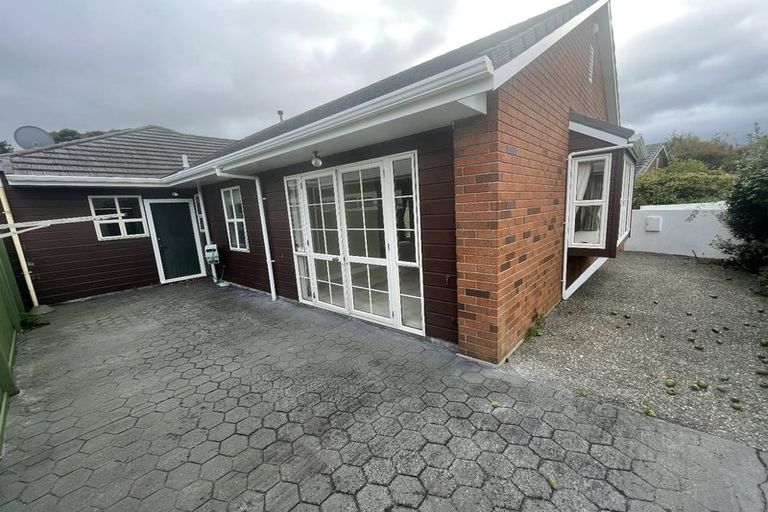Photo of property in 2/26 Myrtle Street, Hutt Central, Lower Hutt, 5010