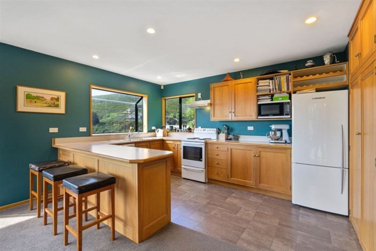 Photo of property in 8 Kentallen Terrace, Hillsborough, Christchurch, 8022