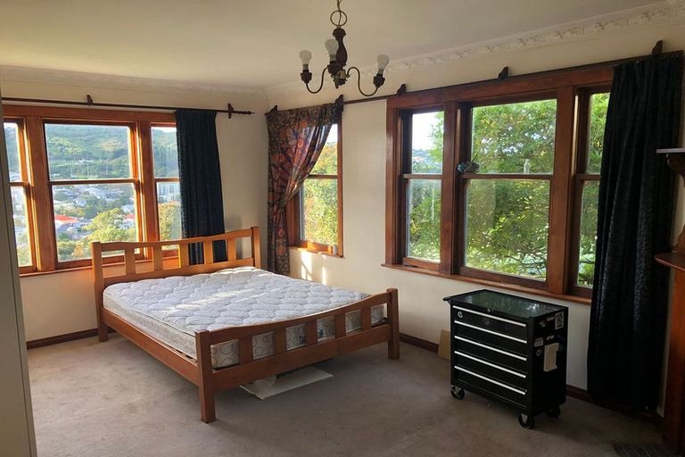 Photo of property in 19 Priscilla Crescent, Mornington, Wellington, 6021