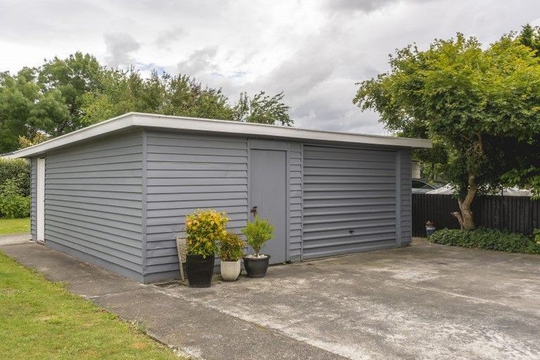 Photo of property in 12 East Street, Greytown, 5712