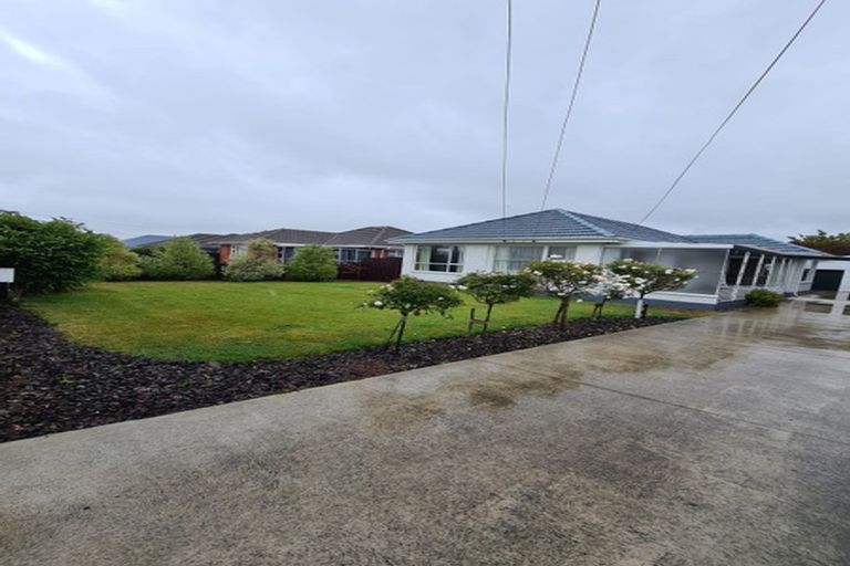 Photo of property in 44 Vivian Street, Burwood, Christchurch, 8083