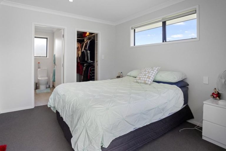 Photo of property in 22f Clive Road, Katikati, 3129