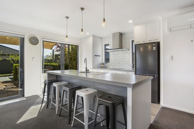 Photo of property in 4 Magnetic Place, Cromwell, 9310