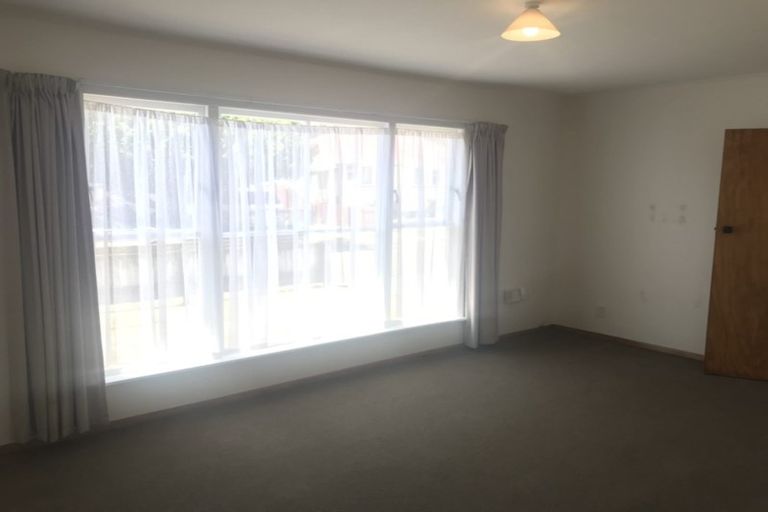 Photo of property in 31 Trevethick Grove, Woburn, Lower Hutt, 5010