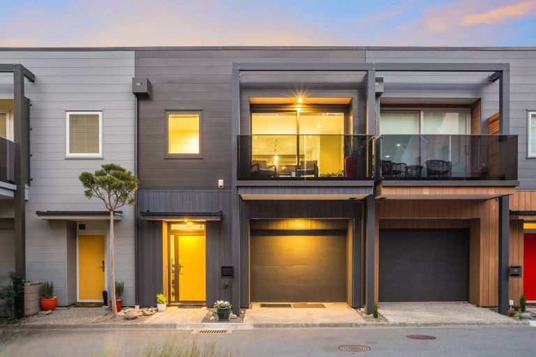 Photo of property in Marrakech Cafe, 13/305 Evans Bay Parade, Hataitai, Wellington, 6021