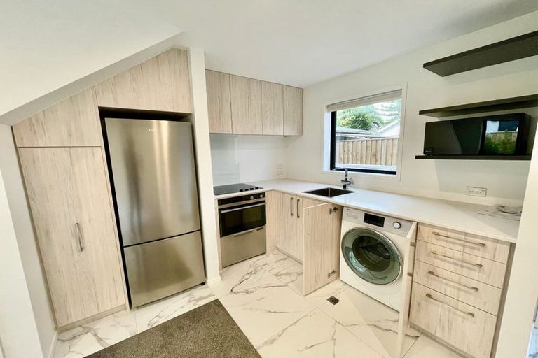 Photo of property in 7/22 Yeovil Road, Te Atatu Peninsula, Auckland, 0610