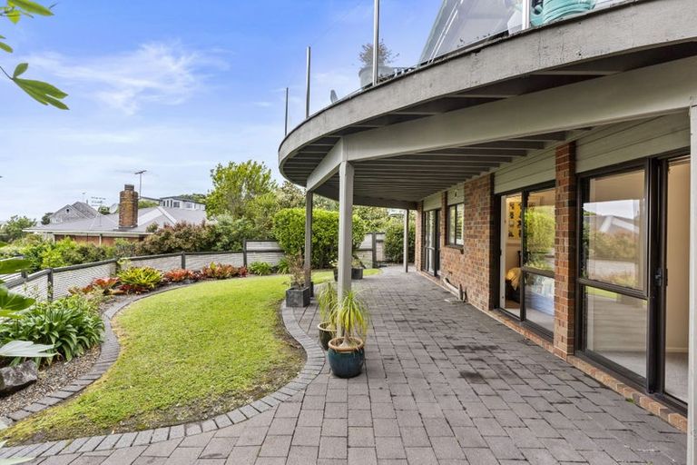 Photo of property in 161 Mellons Bay Road, Mellons Bay, Auckland, 2014