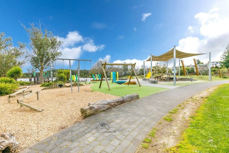 Photo of property in 28 Kiwi Avenue, Maunu, Whangarei, 0110