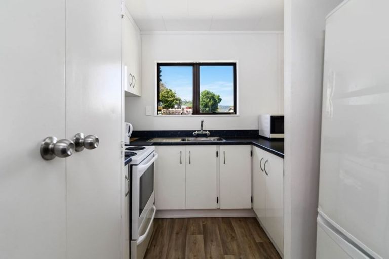 Photo of property in 21 Sequoia Crescent, Owhata, Rotorua, 3010