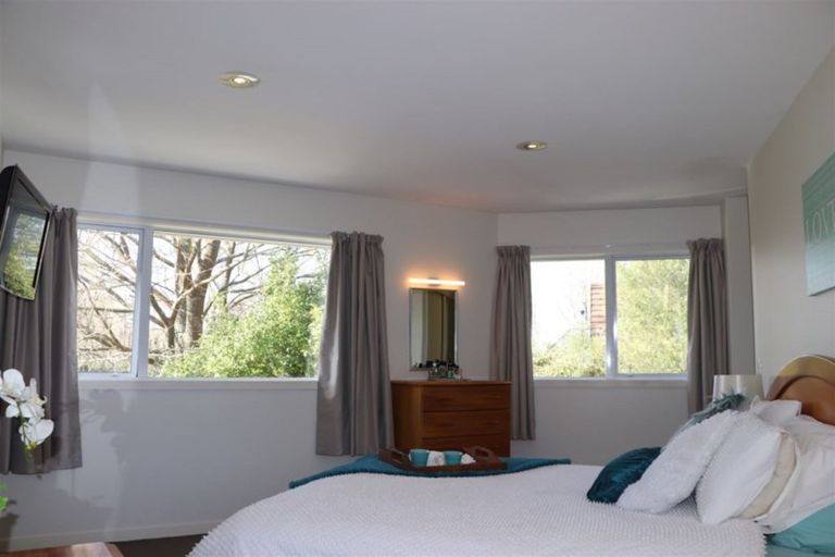 Photo of property in 113 Gardiners Road, Harewood, Christchurch, 8051