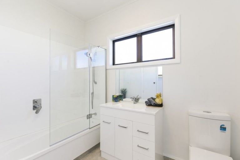 Photo of property in 4 Aplin Terrace, Ngaio, Wellington, 6035