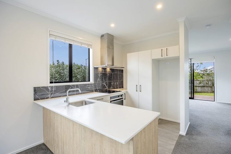 Photo of property in 23a Nellie Drive, Kumeu, 0810