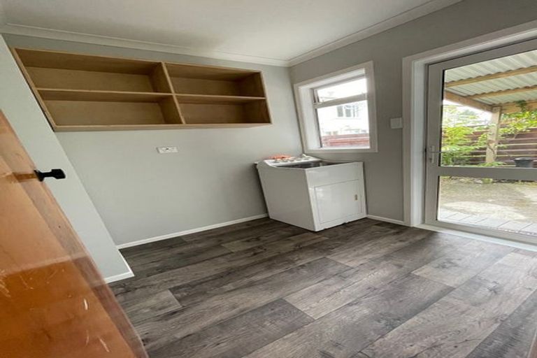 Photo of property in 2/18 Eldon Grove, Taita, Lower Hutt, 5019