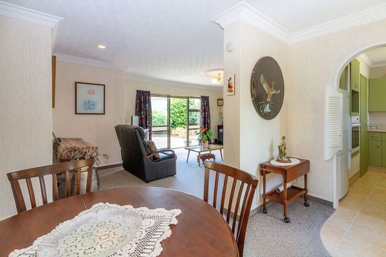 Photo of property in 15 Aintree Crescent, Awapuni, Palmerston North, 4412
