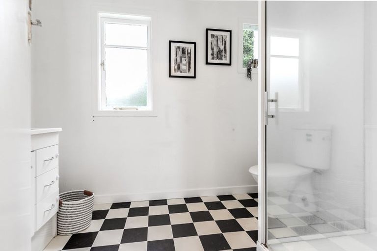 Photo of property in 87 Fox Street, Hamilton East, Hamilton, 3216