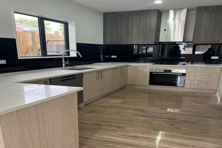 Photo of property in 1a Bennett Road, Pakuranga, Auckland, 2010