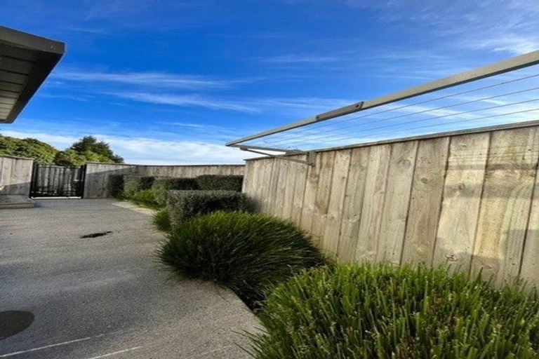Photo of property in 225 Helston Road, Paparangi, Wellington, 6037