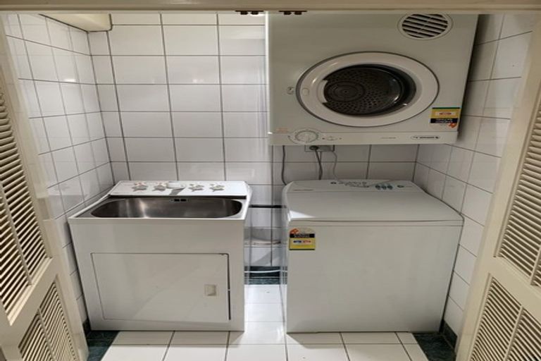 Photo of property in 23/60 Courtenay Place, Te Aro, Wellington, 6011