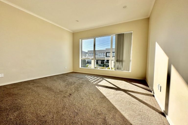 Photo of property in 97 Tir Conaill Avenue, Flat Bush, Auckland, 2019