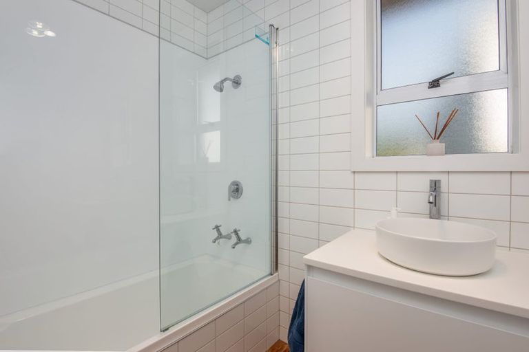 Photo of property in 52 Aberdeen Road, Saint Clair, Dunedin, 9012