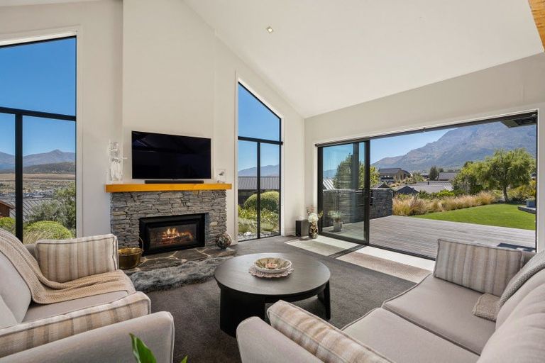 Photo of property in 15 Mckellar Drive, Jacks Point, Queenstown, 9371