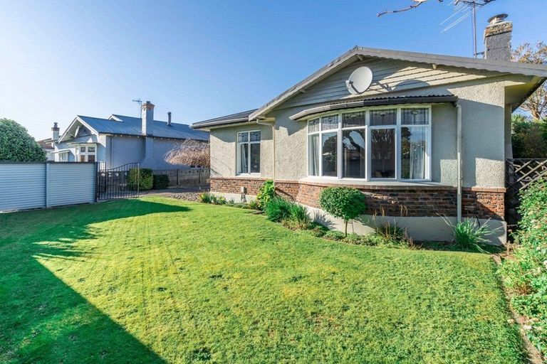 Photo of property in 23 Robertson Street, Richmond, Invercargill, 9810