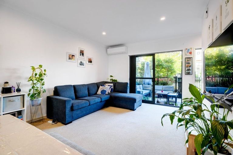 Photo of property in 105 Squadron Drive, Hobsonville, Auckland, 0616